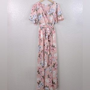 Baltic Born NWT Sicily Satin Maxi Dress Blushed Floral size Medium